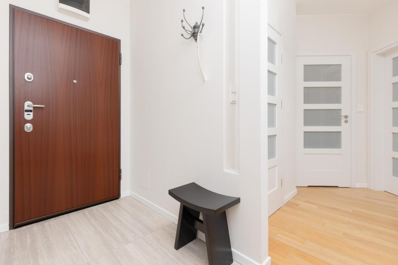 Quiet Apartment Park Edwarda Szymanskiego By Noclegi Renters Varsovia Exterior foto
