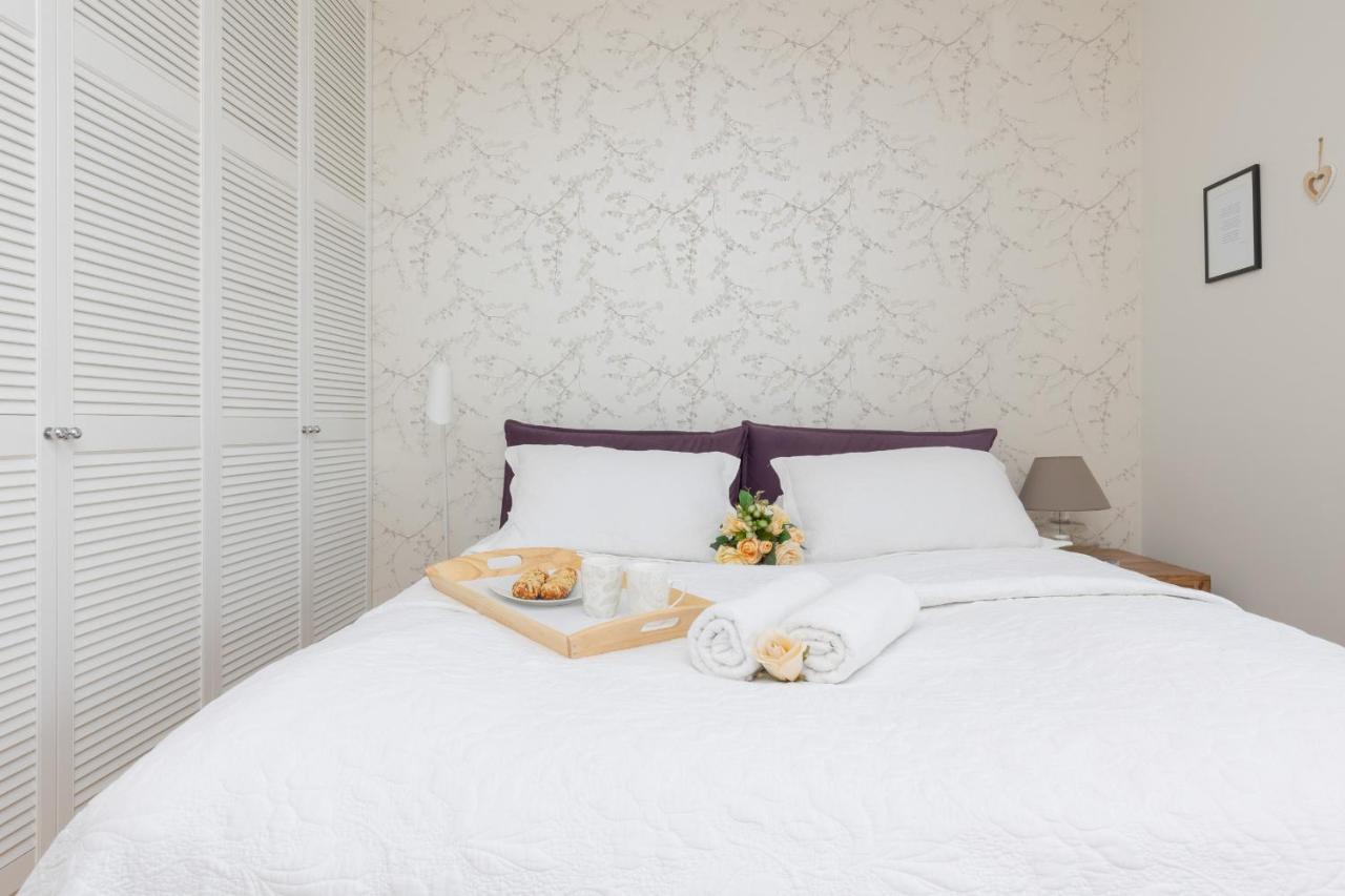 Quiet Apartment Park Edwarda Szymanskiego By Noclegi Renters Varsovia Exterior foto